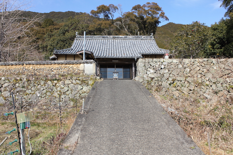 迷わず行けるか！？海の見える寺、東光寺を目指す