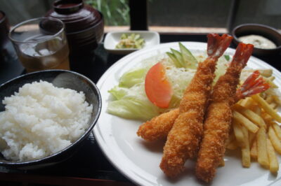 喫茶　亜梨巣