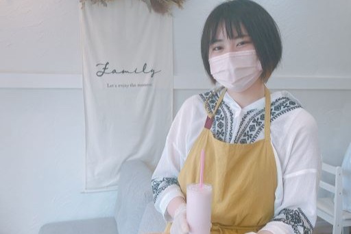 だれでも来られる、居心地のいいカフェづくりを  – 川邊笑さん
