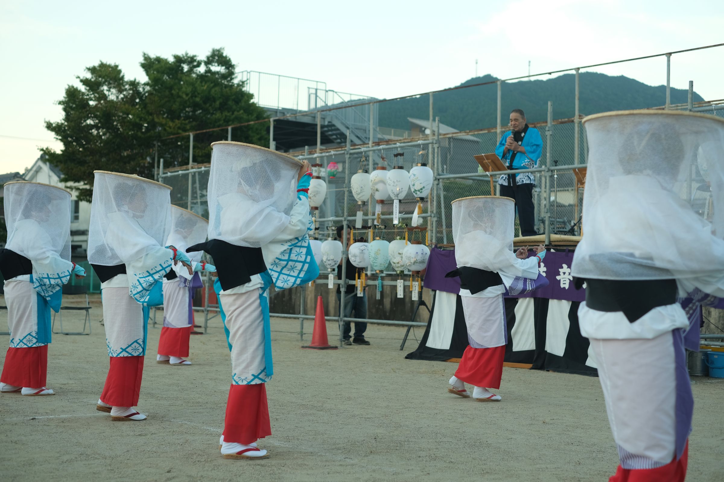200年以上の歴史がある牟岐慰霊踊りが復活しました。